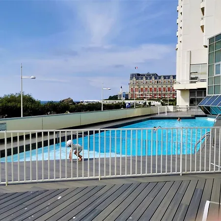 Ocean 7 Apartment *