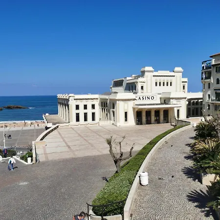 Plage, Piscine, Terrasse Vue Ville Au Coeur De Biarritz Pour Vacances, Teletravail, Sport, Culture, ビアリッツ