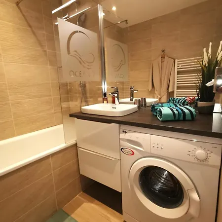 アパート Plage, Piscine, Terrasse Vue Ville Au Coeur De Biarritz Pour Vacances, Teletravail, Sport, Culture, *