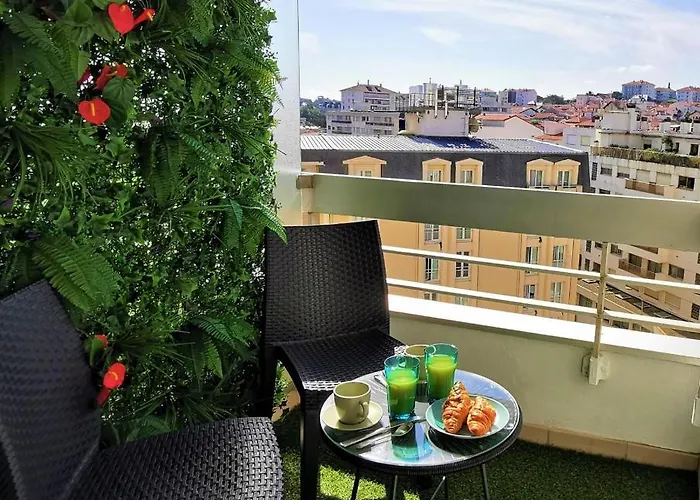 - Terrasse & Piscine 아파트 *