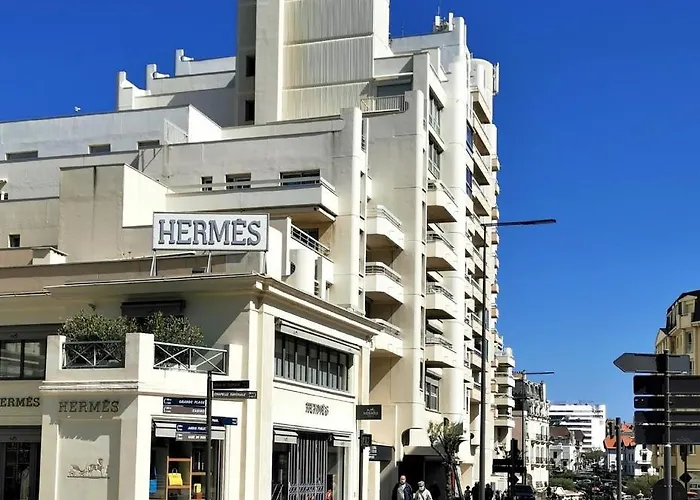 Biarritz Plage - Terrasse & Piscine Residence *