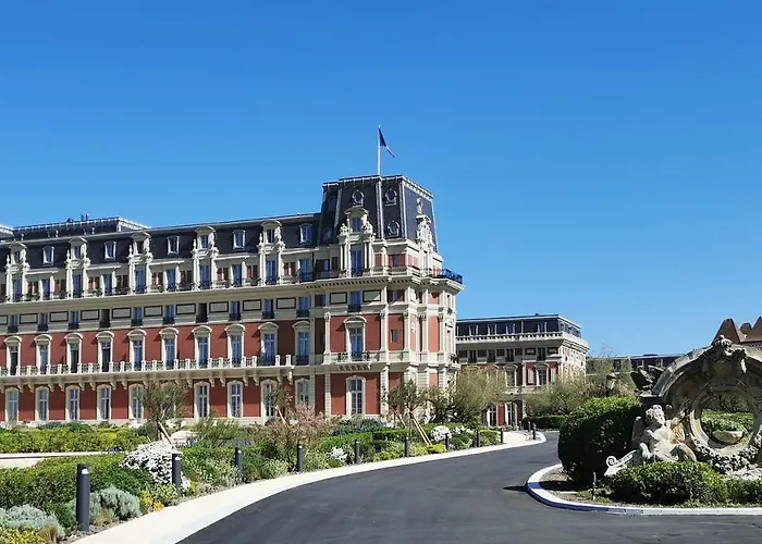 公寓 Biarritz Plage - Terrasse & Piscine Residence 比亚里茨