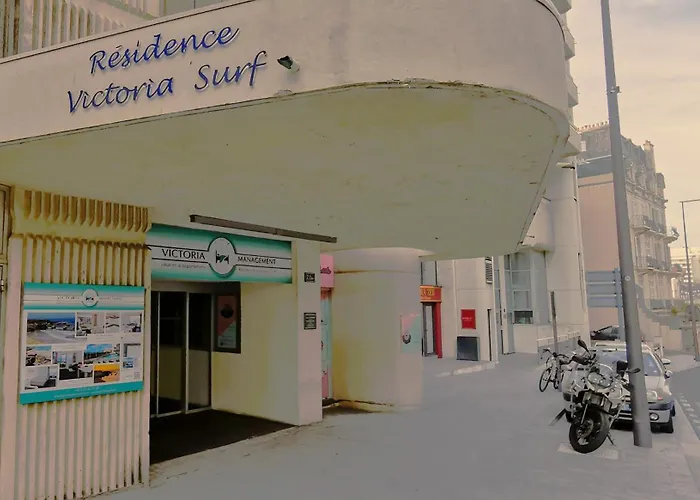 公寓 Biarritz Plage - Terrasse & Piscine Residence 比亚里茨