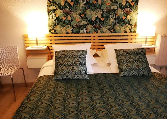 公寓 Biarritz Plage - Terrasse & Piscine Residence *